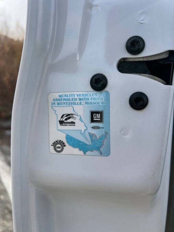 2023 GMC Savana 2500