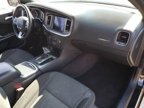 2017 Dodge Charger SXT