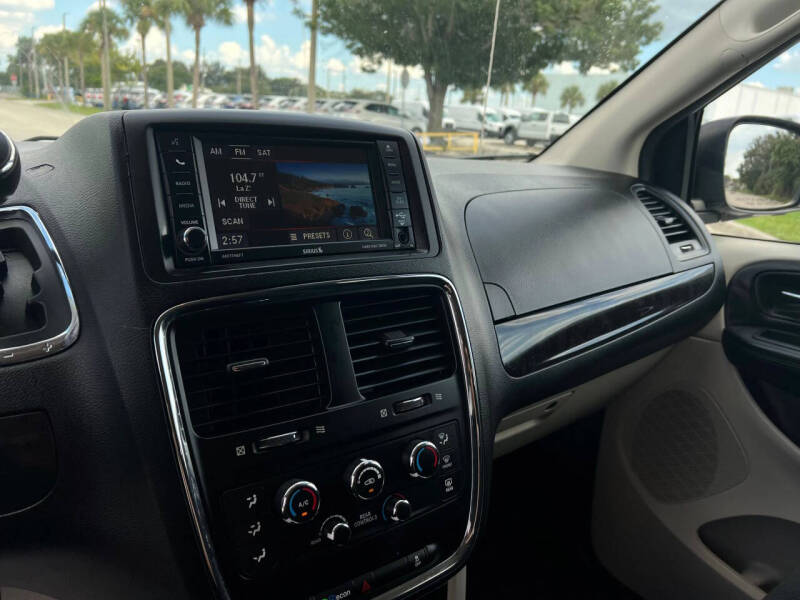 2017 Dodge Grand Caravan