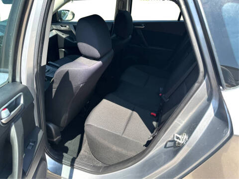 2013 Mazda MAZDA3 i Touring
