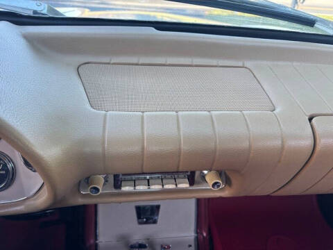 1963 Studebaker Avanti