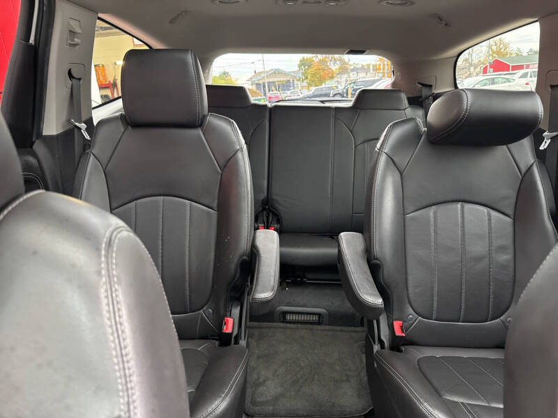 2016 Chevrolet Traverse LTZ