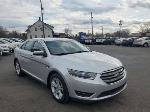 2019 Ford Taurus SEL