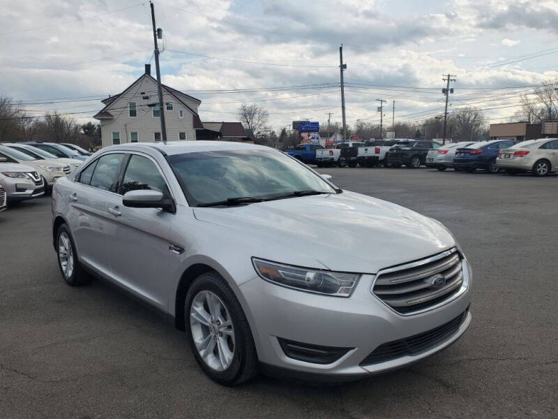 2019 Ford Taurus SEL