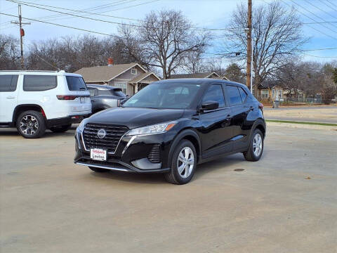 2025 Nissan Kicks Play S