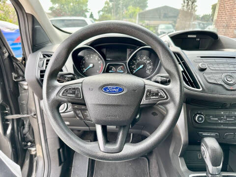 2017 Ford Escape S
