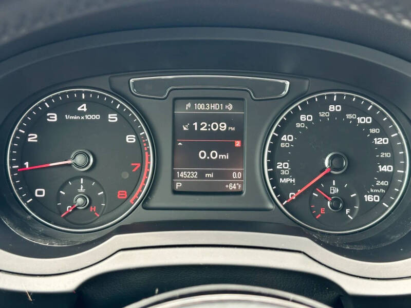 2016 Audi Q3 2.0T quattro Premium Plus