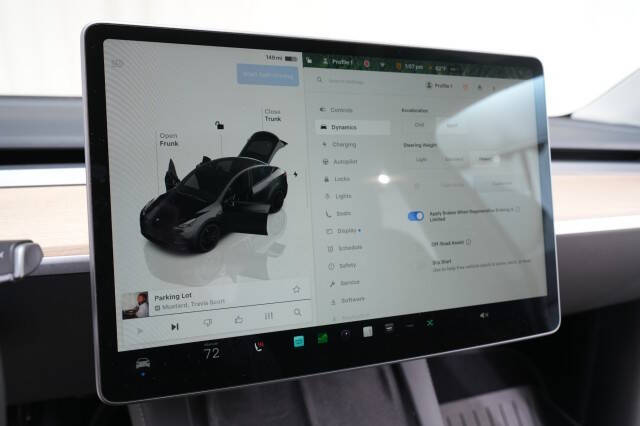 2024 Tesla Model Y Performance