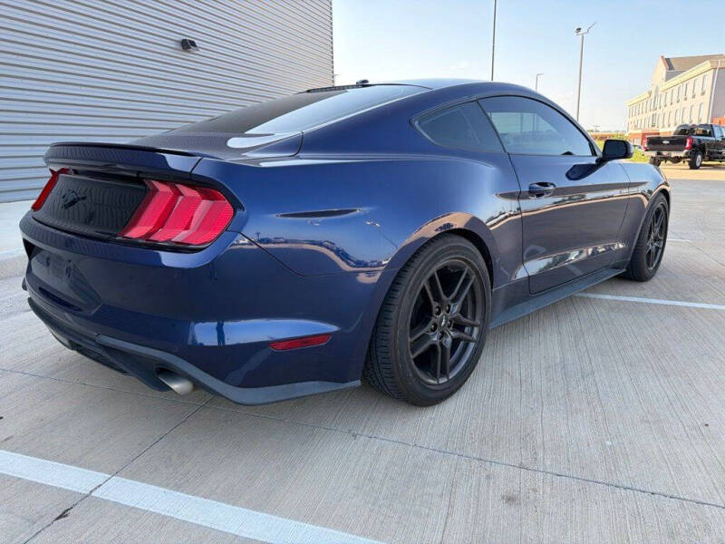2019 Ford Mustang EcoBoost