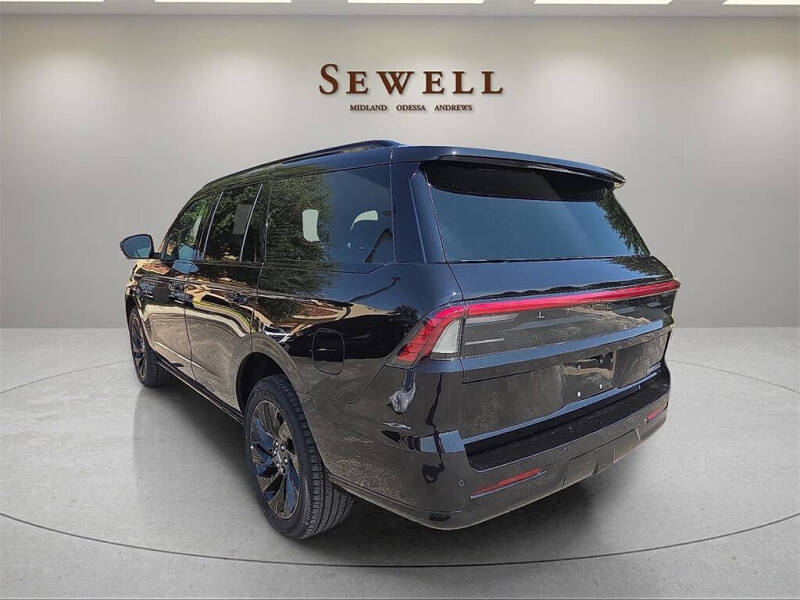 2025 Lincoln Navigator Reserve