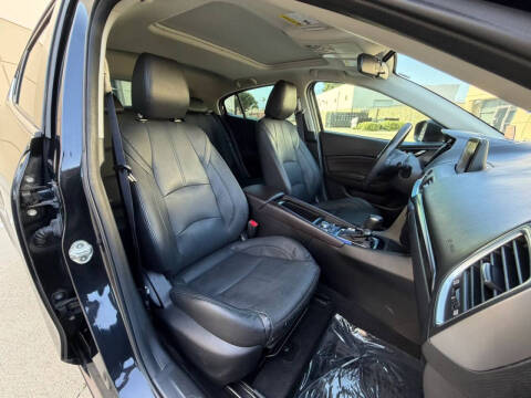 2018 Mazda MAZDA3 Grand Touring