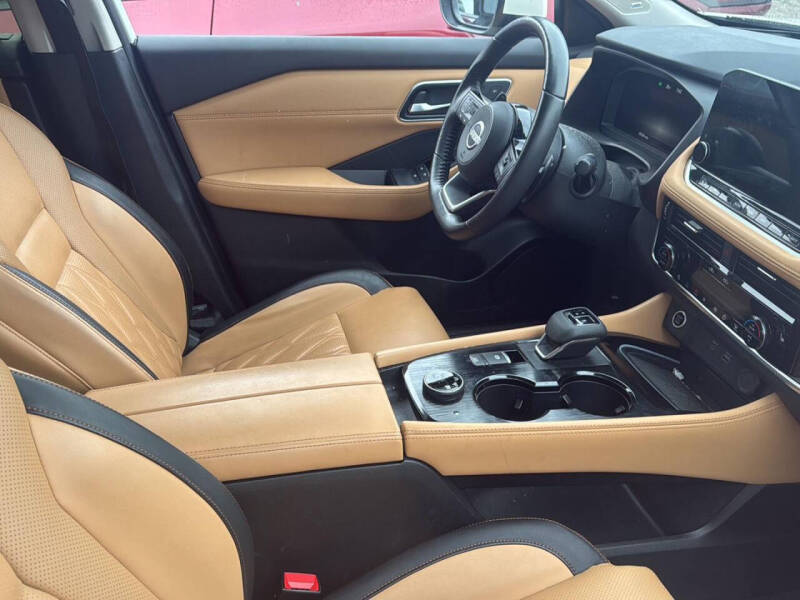 2023 Nissan Rogue Platinum