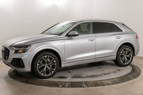2020 Audi Q8 quattro Premium Plus 55 TFSI
