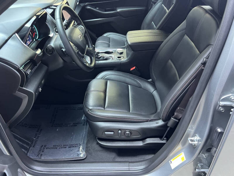 2023 Chevrolet Traverse RS