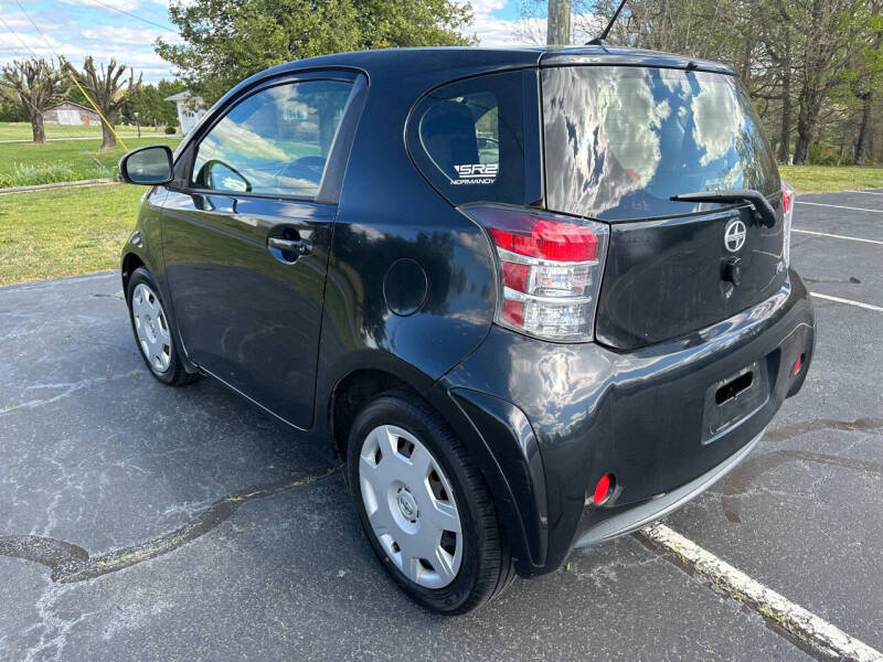 2012 Scion iQ