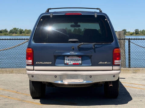 2001 Ford Explorer Eddie Bauer