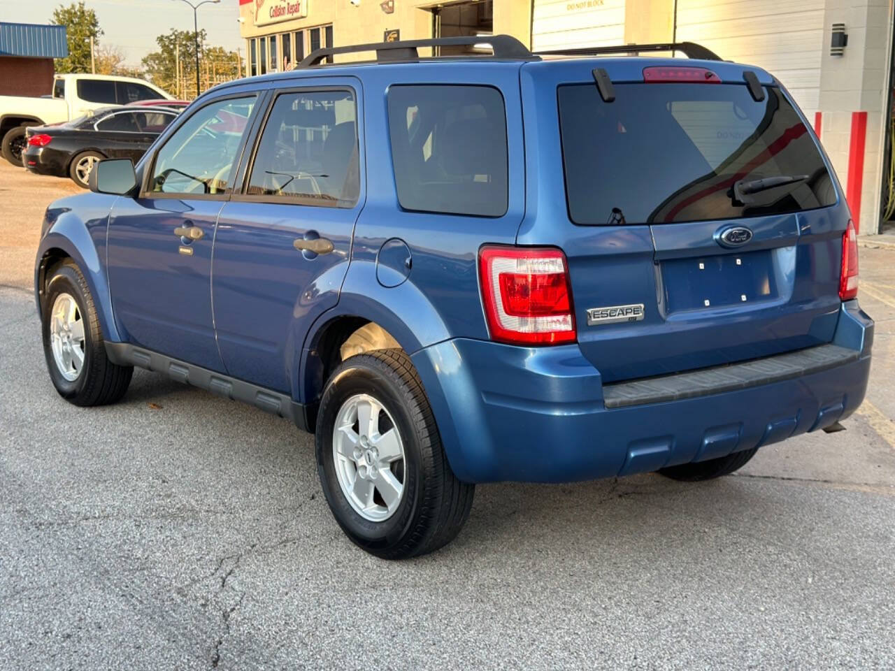 2009 Ford Escape for sale at Motorcars LTD in O'fallon, MO