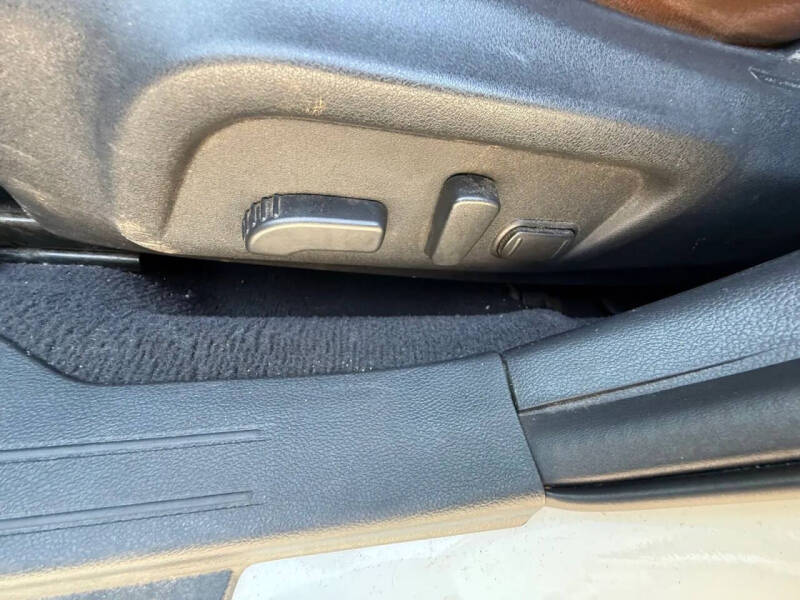 2017 Subaru Outback 2.5i Touring