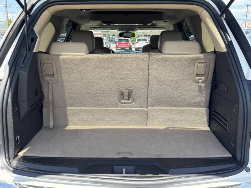 2011 GMC Acadia Denali