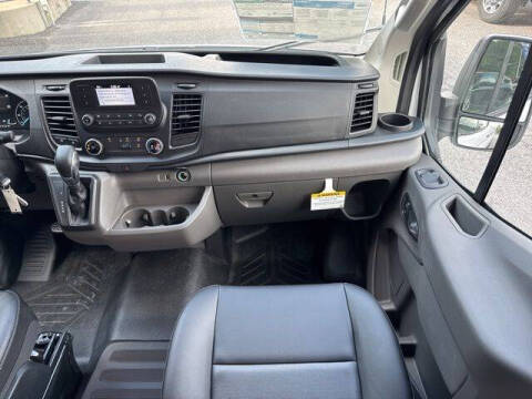 2025 Ford Transit