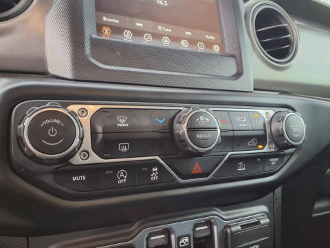 2023 Jeep Gladiator Sport S