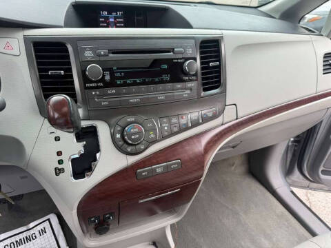 2013 Toyota Sienna