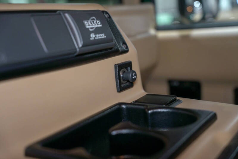 1998 AM General Hummer Hard Top