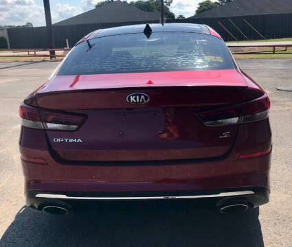 2020 Kia Optima LX