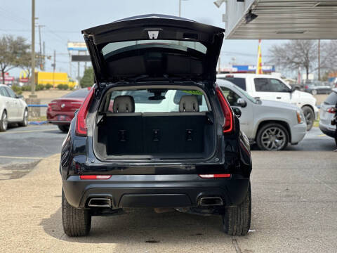 2019 Cadillac XT4 Luxury