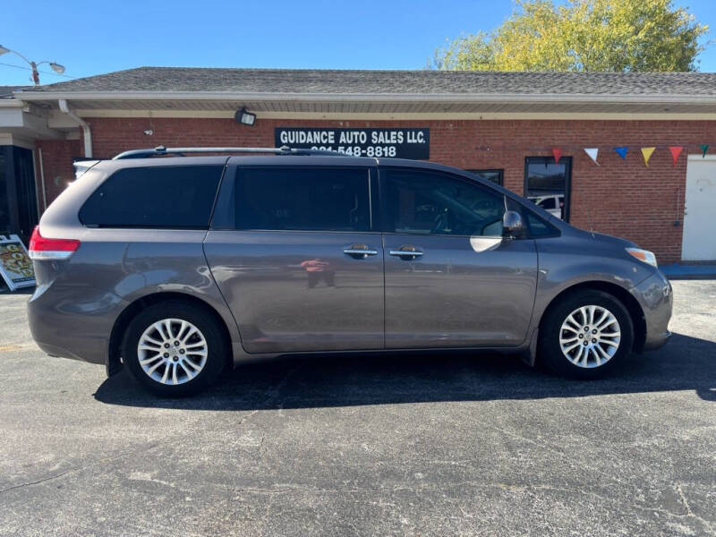 2012 Toyota Sienna