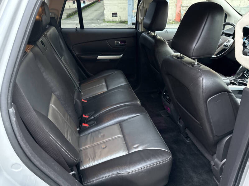 2011 Ford Edge Sport