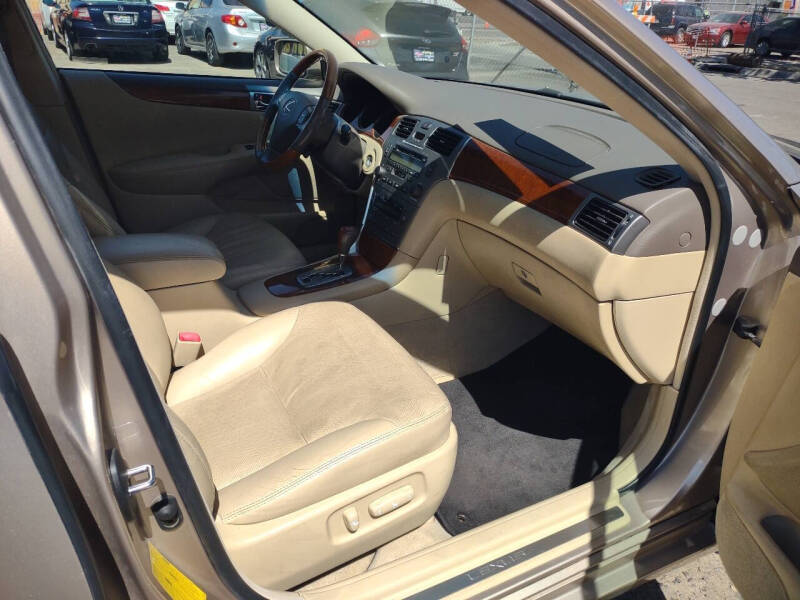 2005 Lexus ES 330