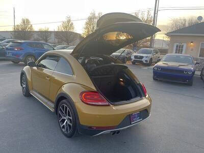 2018 Volkswagen Beetle Dune photo 10