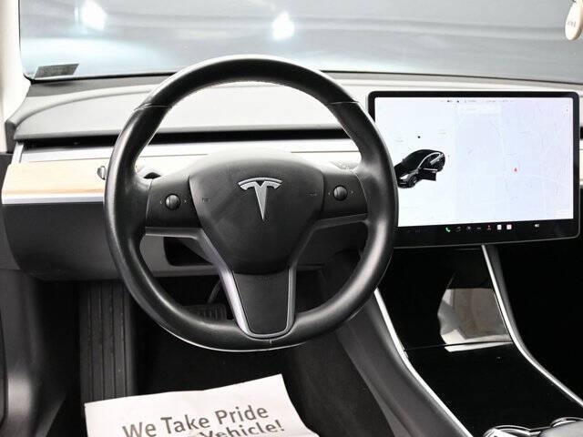 2019 Tesla Model 3 Standard Range Plus