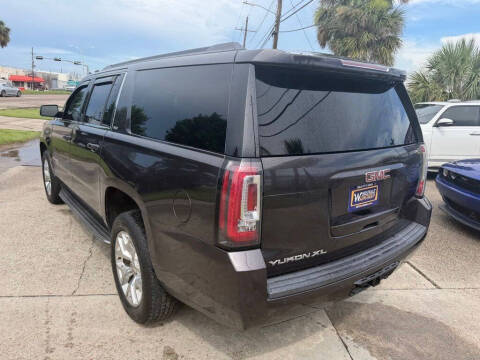 2017 GMC Yukon XL SLT