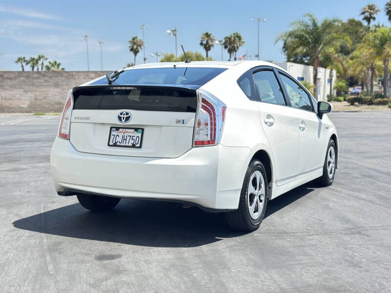 2013 Toyota Prius Two