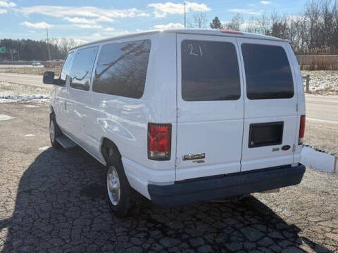 2014 Ford E-Series E-350 SD XL