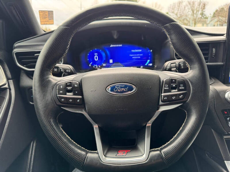 2020 Ford Explorer ST