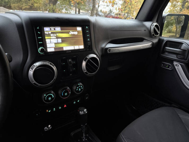 2016 Jeep Wrangler Unlimited Sahara