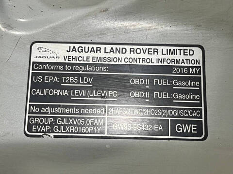 2016 Jaguar F-TYPE R