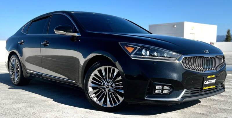 2018 Kia Cadenza Premium
