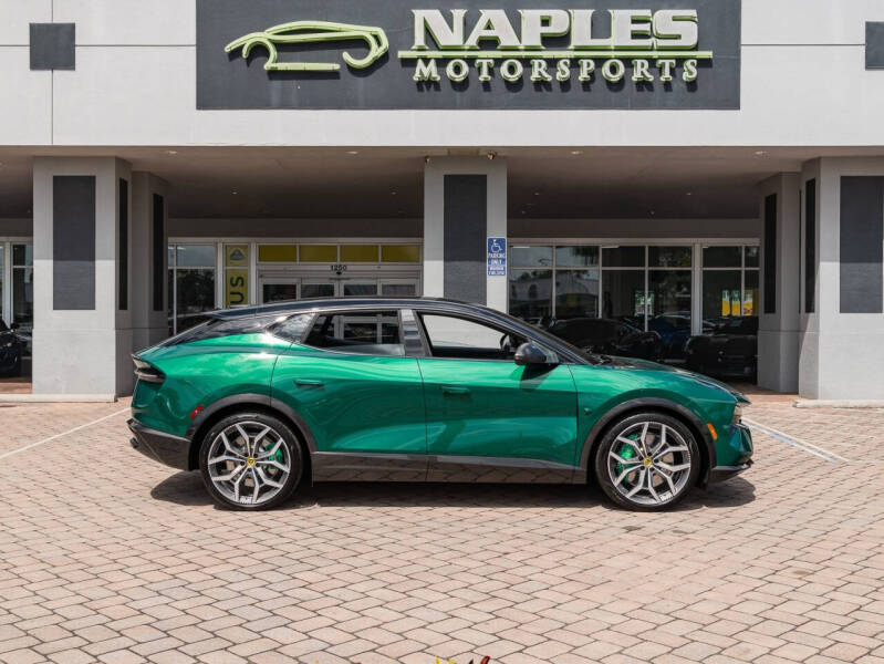 2025 Lotus Eletre Carbon