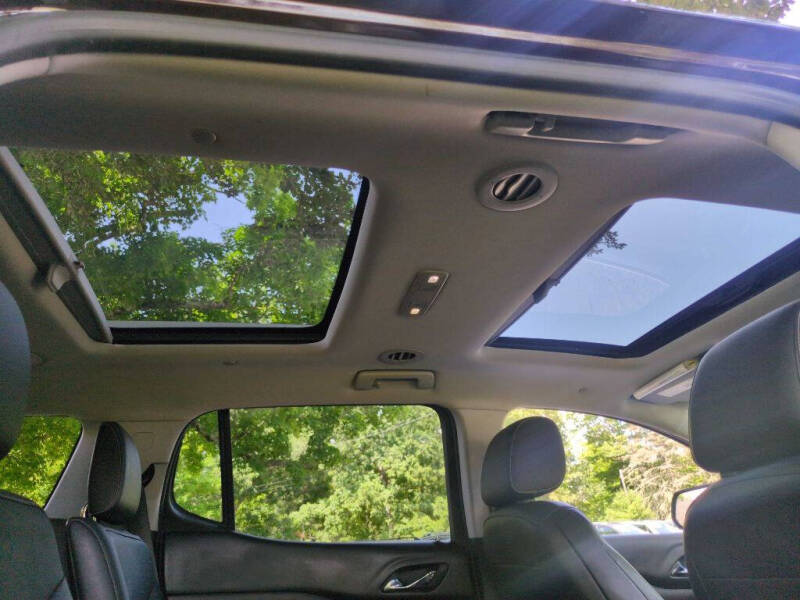 2017 GMC Acadia SLT-1