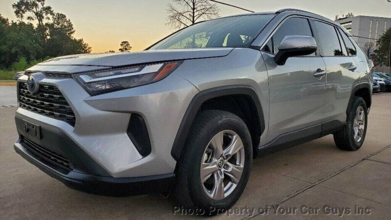 2022 Toyota RAV4 Hybrid XLE