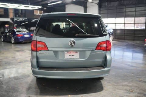 2009 Volkswagen Routan