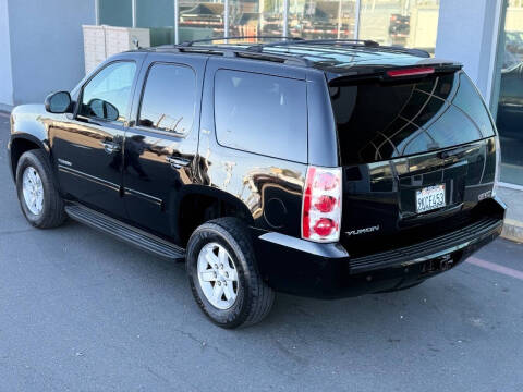 2013 GMC Yukon SLT