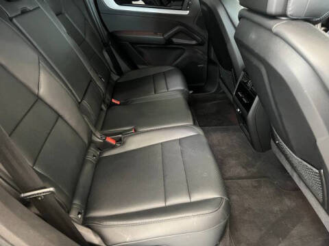 2024 Porsche Cayenne