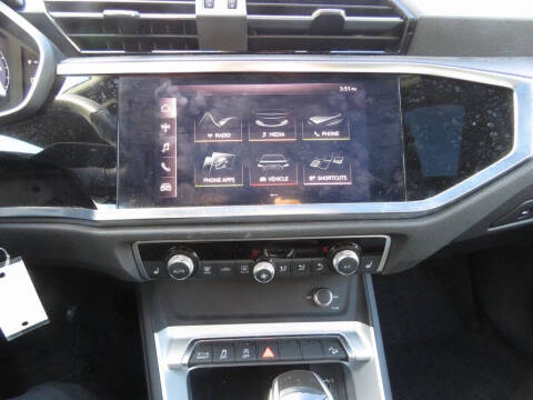 2019 Audi Q3 quattro Premium 45 TFSI