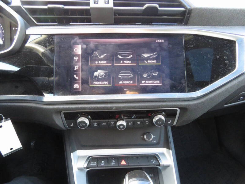 2019 Audi Q3 quattro Premium 45 TFSI