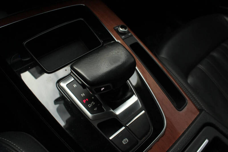 2021 Audi Q5 quattro Premium 45 TFSI